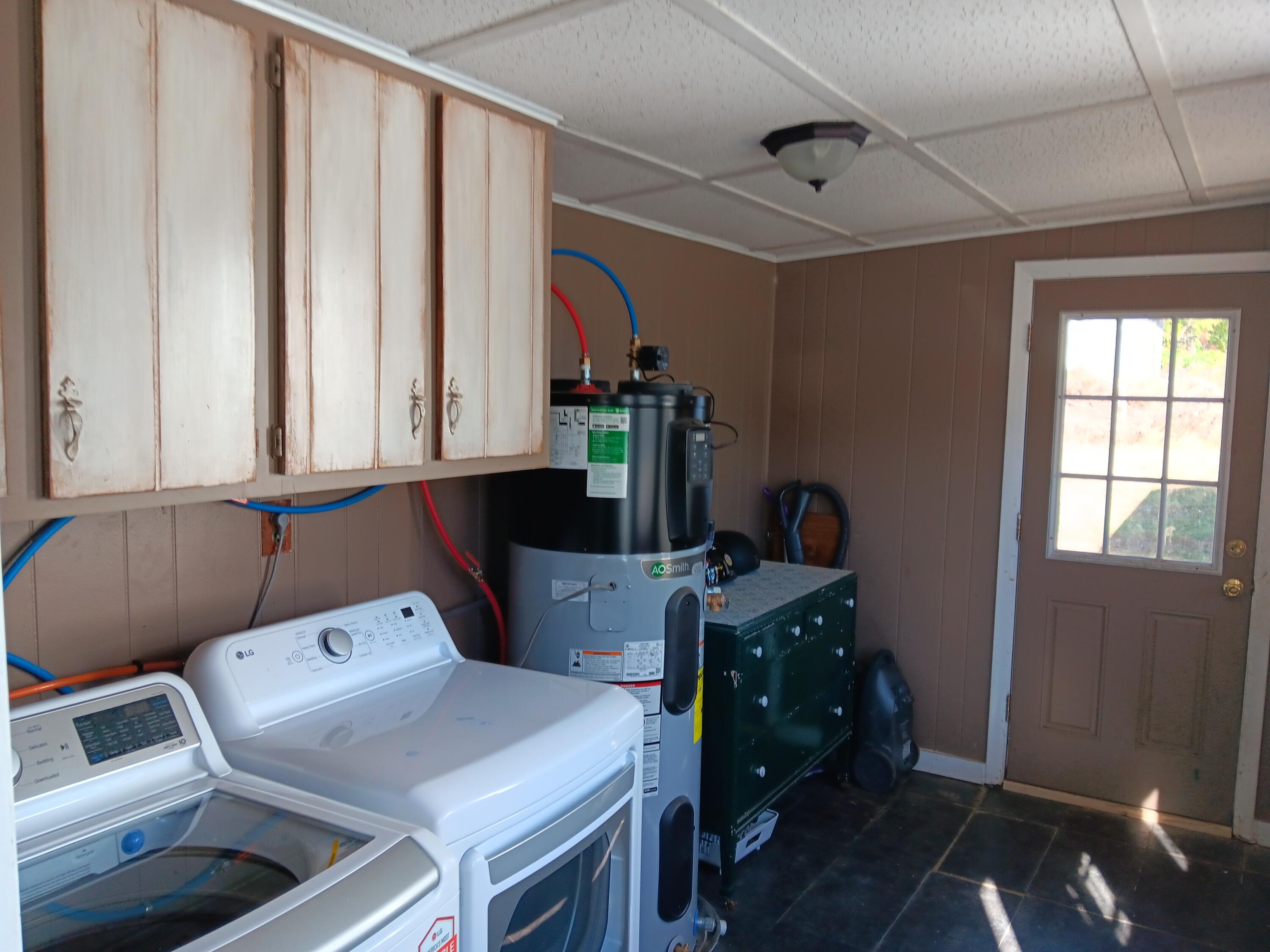 456 Main Street Madison, ME 04950 - Photo 25 of 50 23