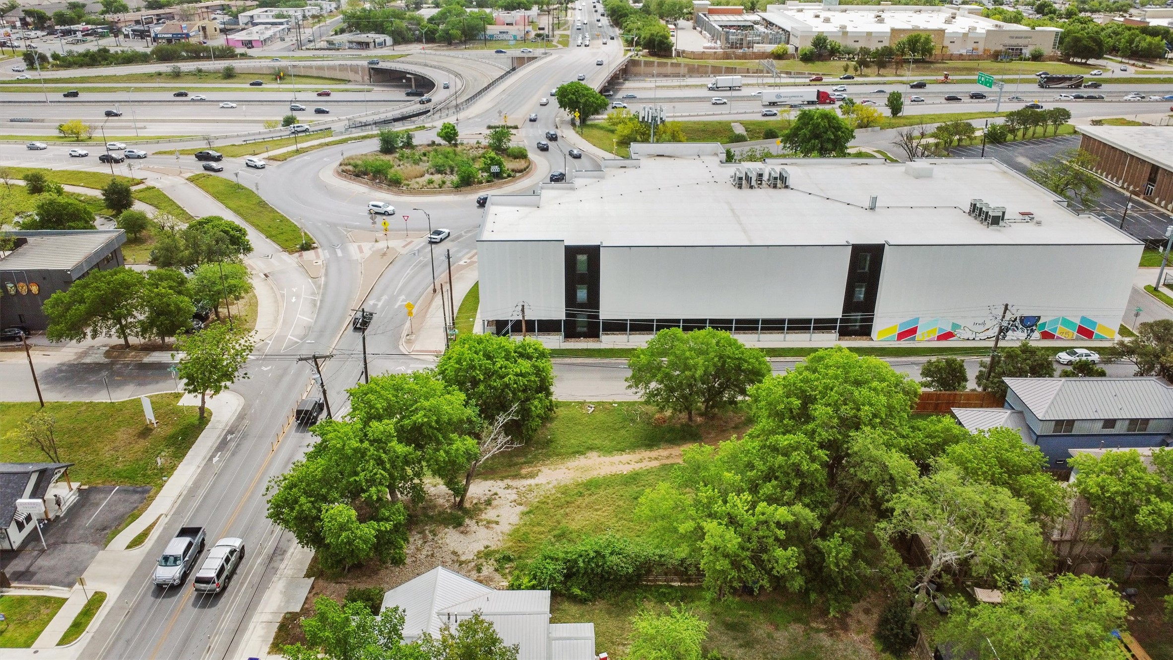 945 East 51st Street Austin, TX 78751 - Photo 3 of 10 Bird's eye view of a main thoroughfare