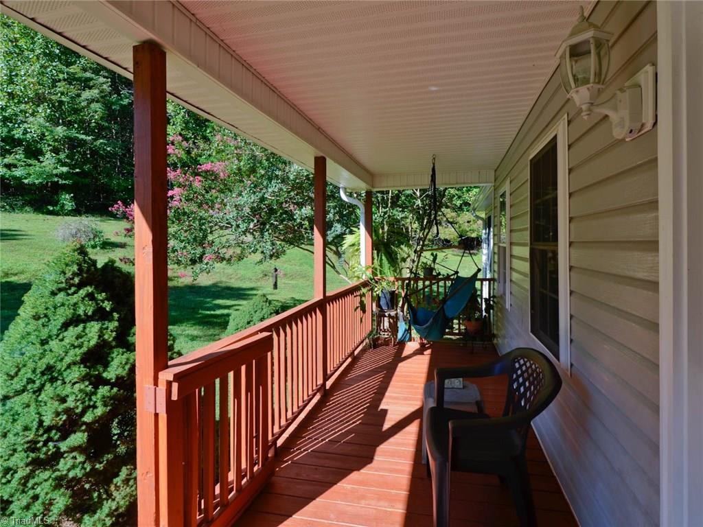 8031 Homestead Farm Road Belews Creek, NC 27009 - Photo 3 of 30 Gallery Image 3
