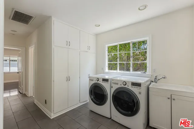 $11,500 | 11339 Thurston Place, Los Angeles, CA 90049