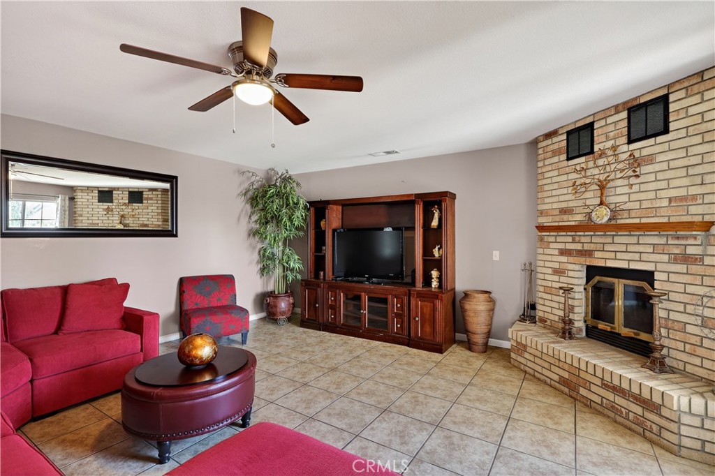 3045 Silver Elm Court Merced, CA 95340 - Photo 13 of 68