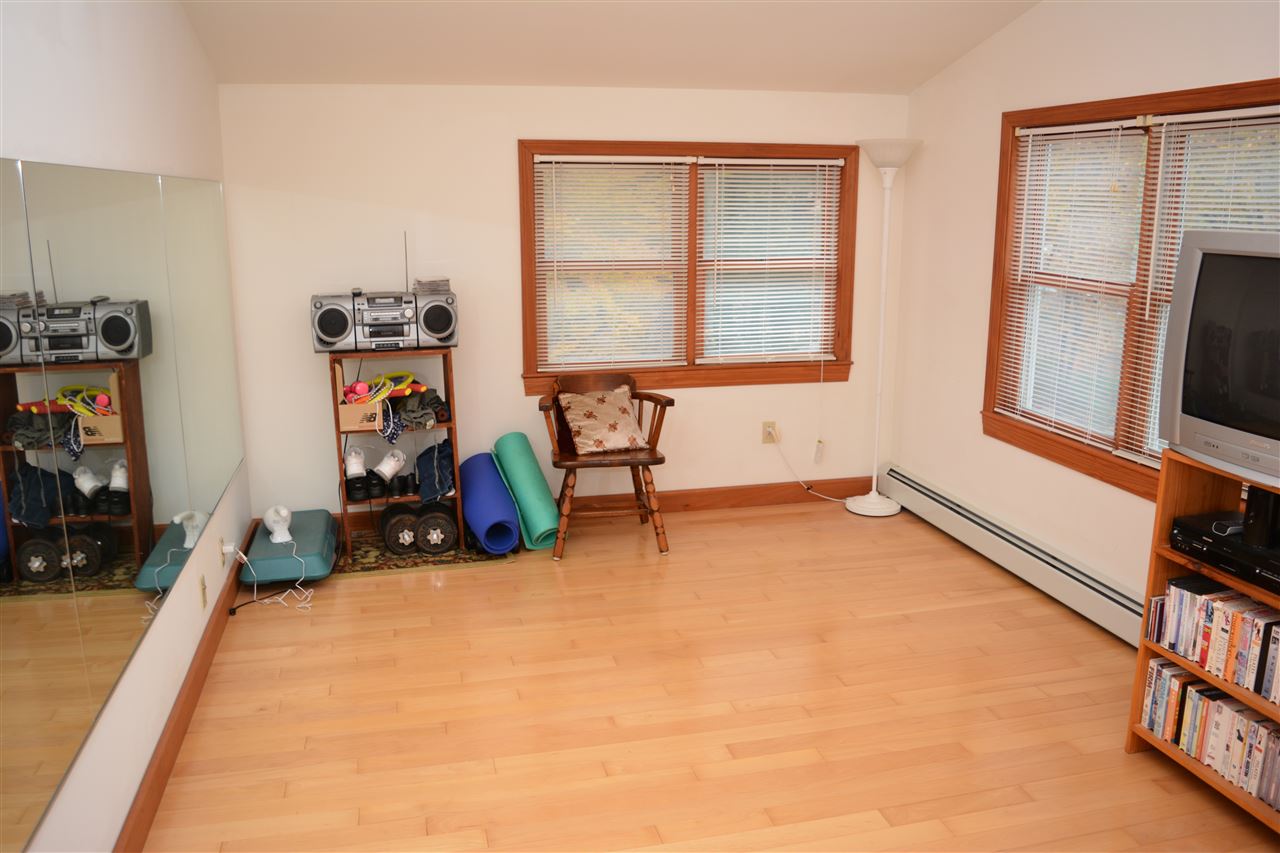23 Farr Road Lebanon, NH 03766 - Photo 22 of 33