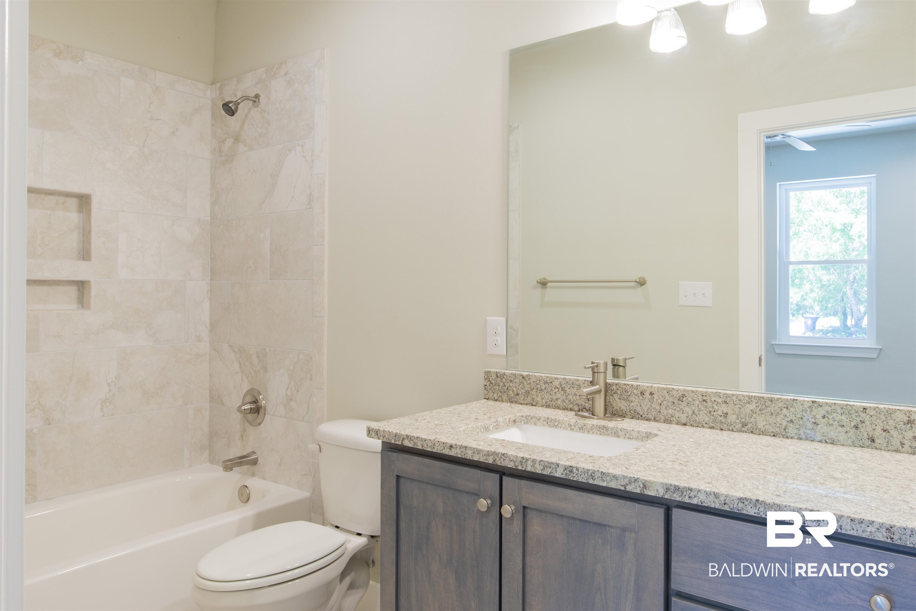 28832 Sampson Avenue Orange Beach, AL 36561 - Photo 11 of 42