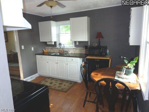 5772 Ridgeview Boulevard North Ridgeville, OH 44039 - Photo 3 of 13