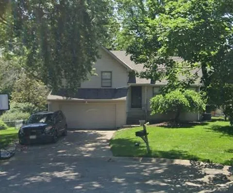 $260,000 | 16405 East Gudgell Court, Independence, MO 64055