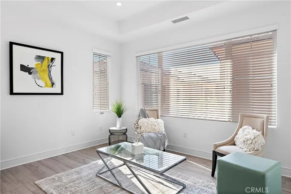 $6,200 | 141 Linda Vista, Irvine, CA 92618