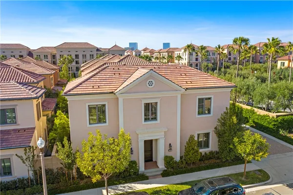 $6,200 | 141 Linda Vista, Irvine, CA 92618