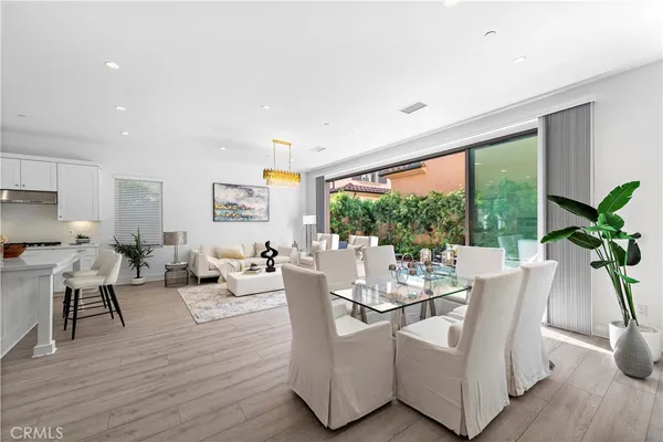 $6,200 | 141 Linda Vista, Irvine, CA 92618