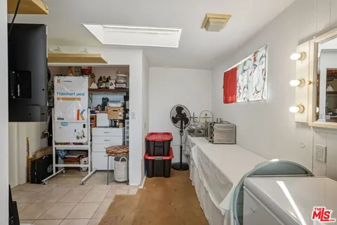 a view of balcony with floor