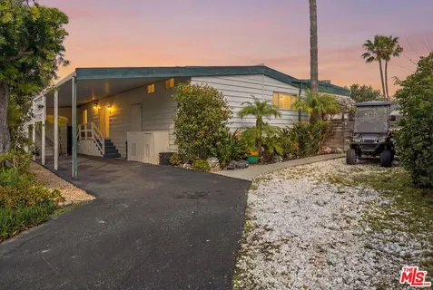 $2,295,000 | 29500 Heathercliff Road, Unit 87, Malibu, CA 90265