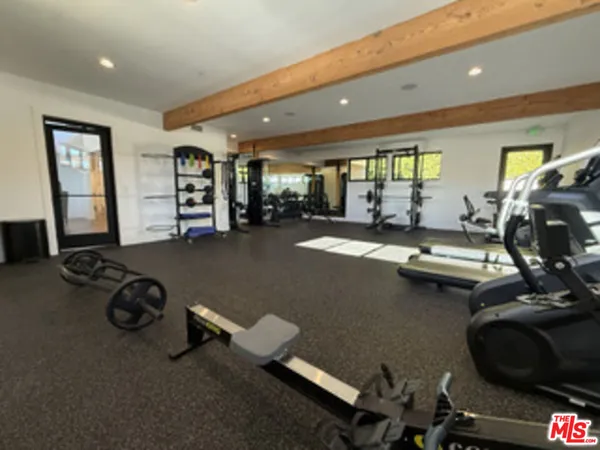 $2,295,000 | 29500 Heathercliff Road, Unit 87, Malibu, CA 90265