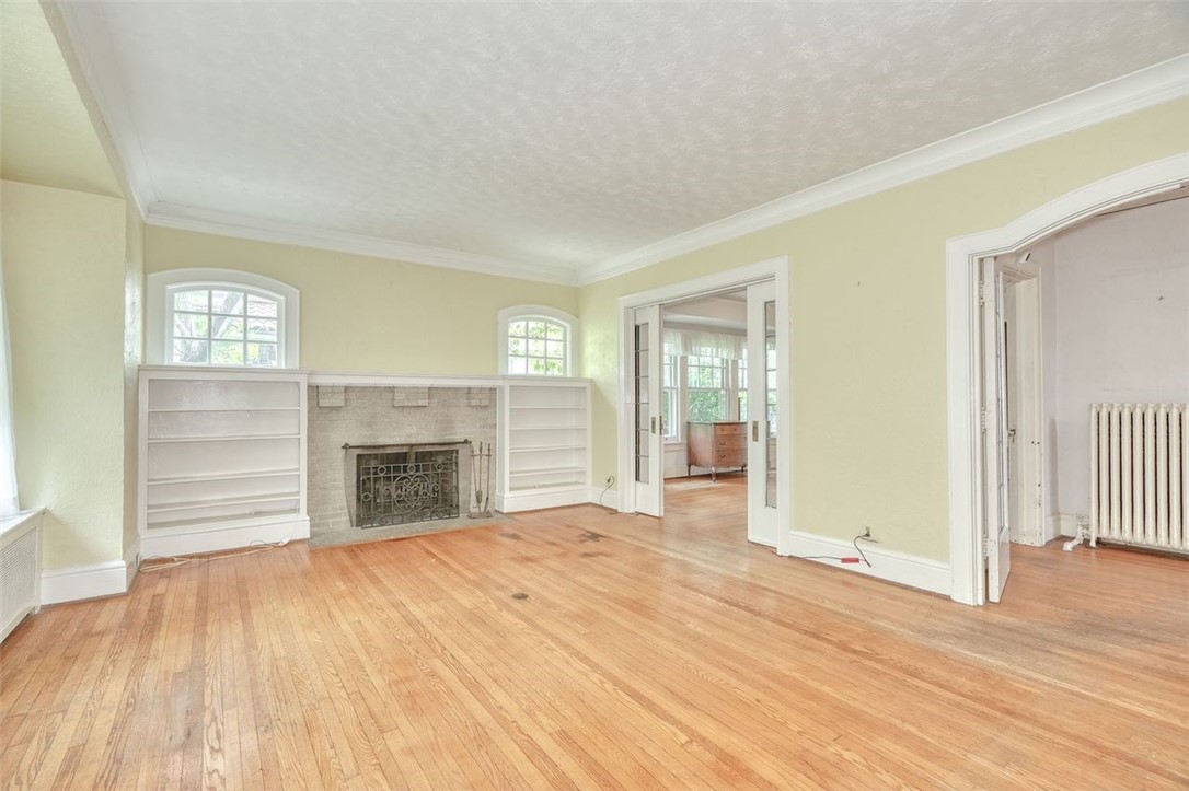 153 Seneca Parkway Rochester, NY 14613 - Photo 13 of 47
