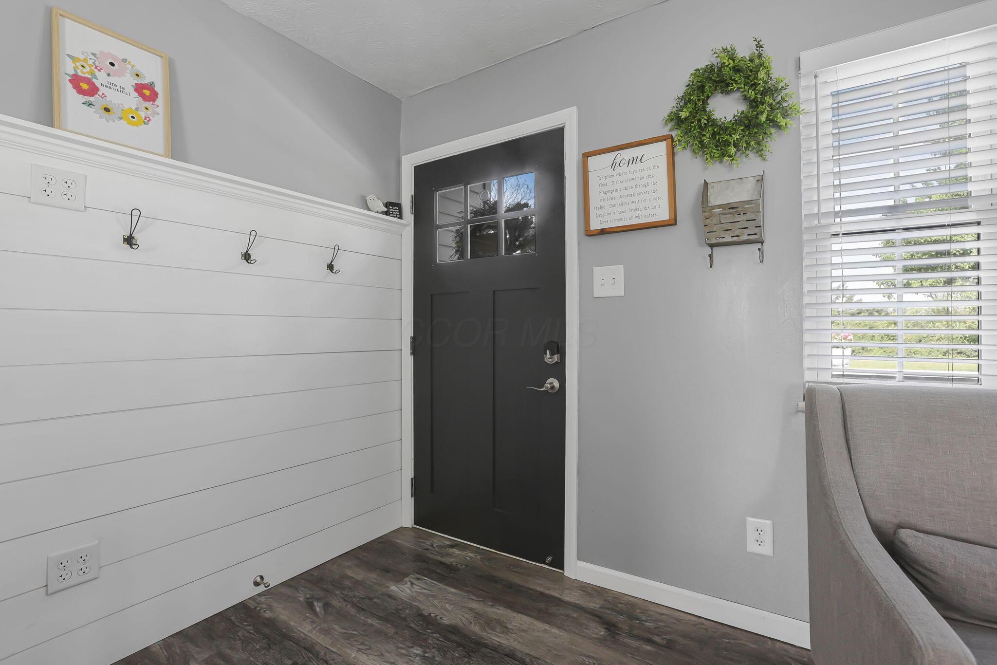 25864 Shoemaker Road Circleville, OH 43113 - Photo 13 of 85 1-web-or-mls-LO5A9944
