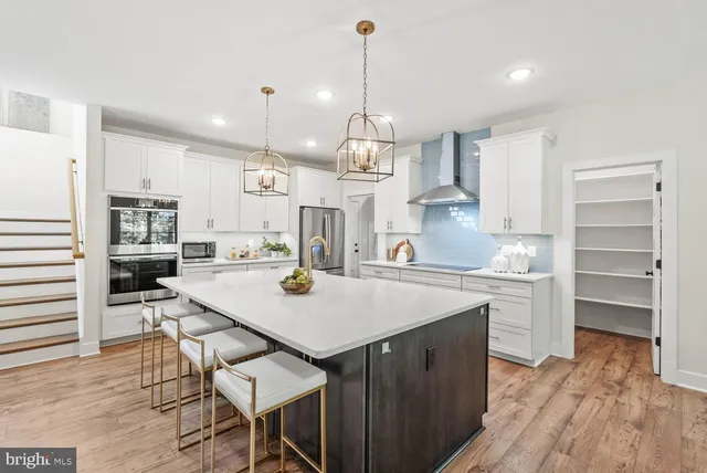 $998,500 | 11603 Southview Court, Spotsylvania, VA 22551