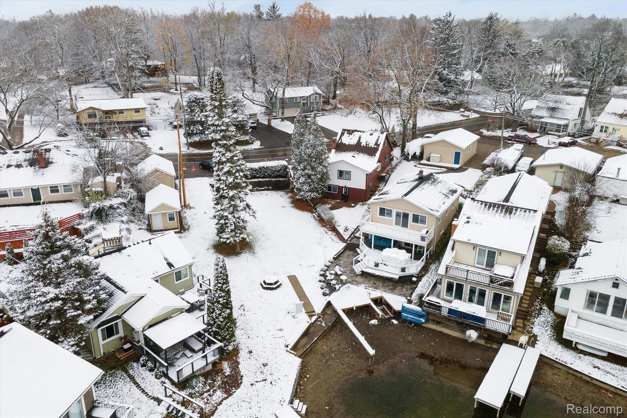 222 Heights Road Lake Orion, MI 48362 - Photo 59 of 69 Gallery Image 59