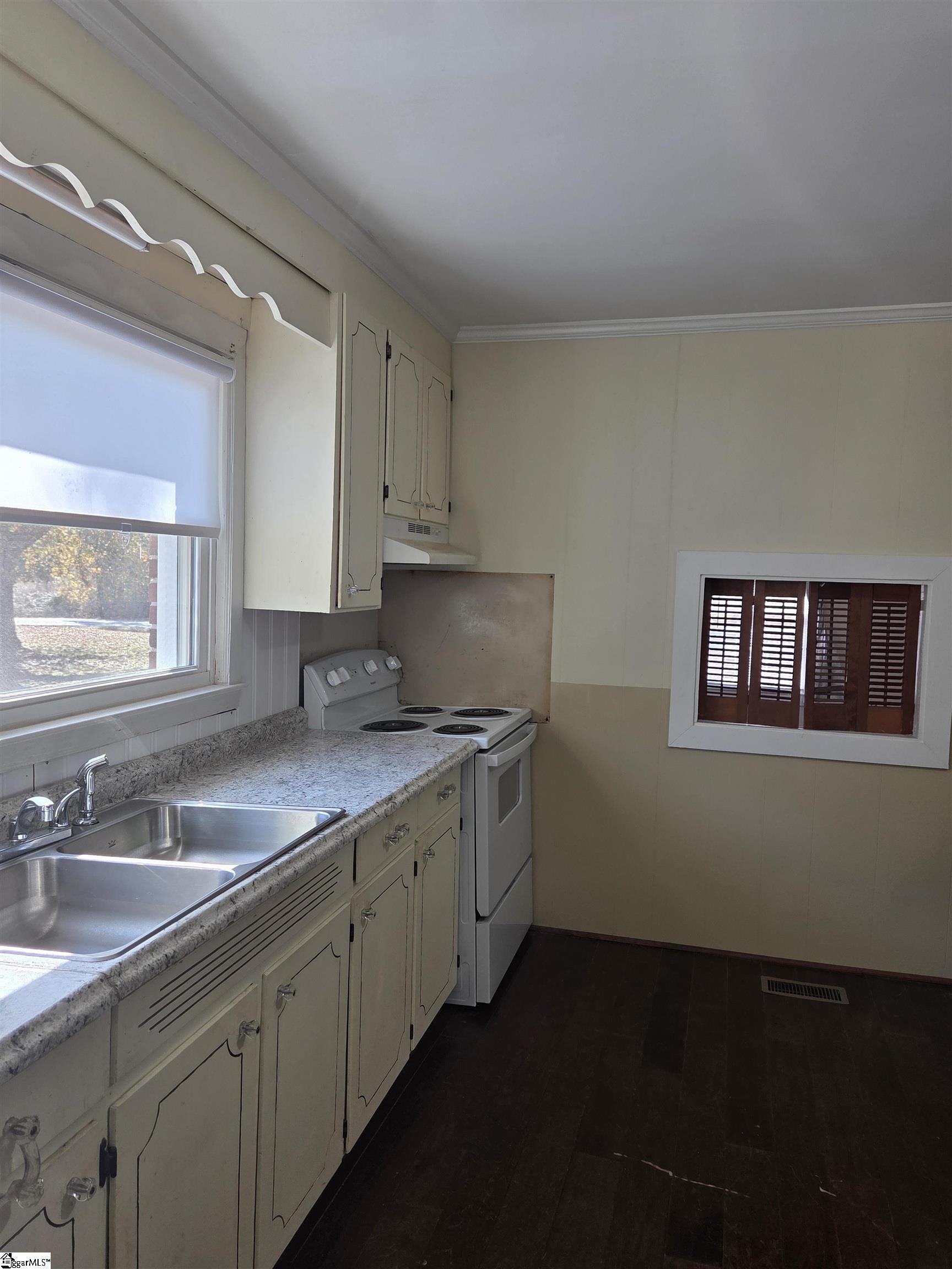 1123 Renno Road Clinton, SC 29325 - Photo 12 of 24