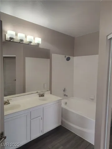 $1,500 | 7712 Constanso Avenue, Unit 202, Las Vegas, NV 89128