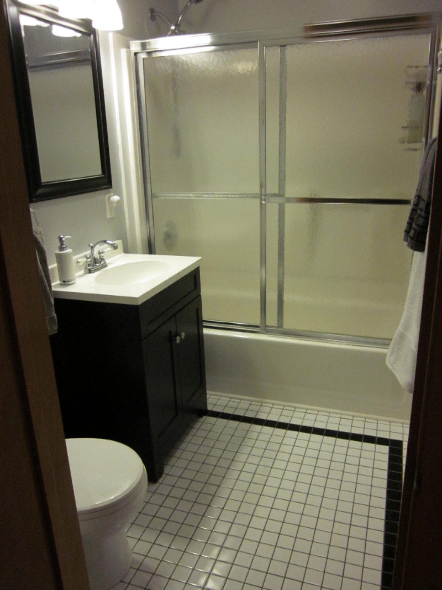 661 Montezuma Road Benton Harbor, MI 49022 - Photo 14 of 41 IMG_0050