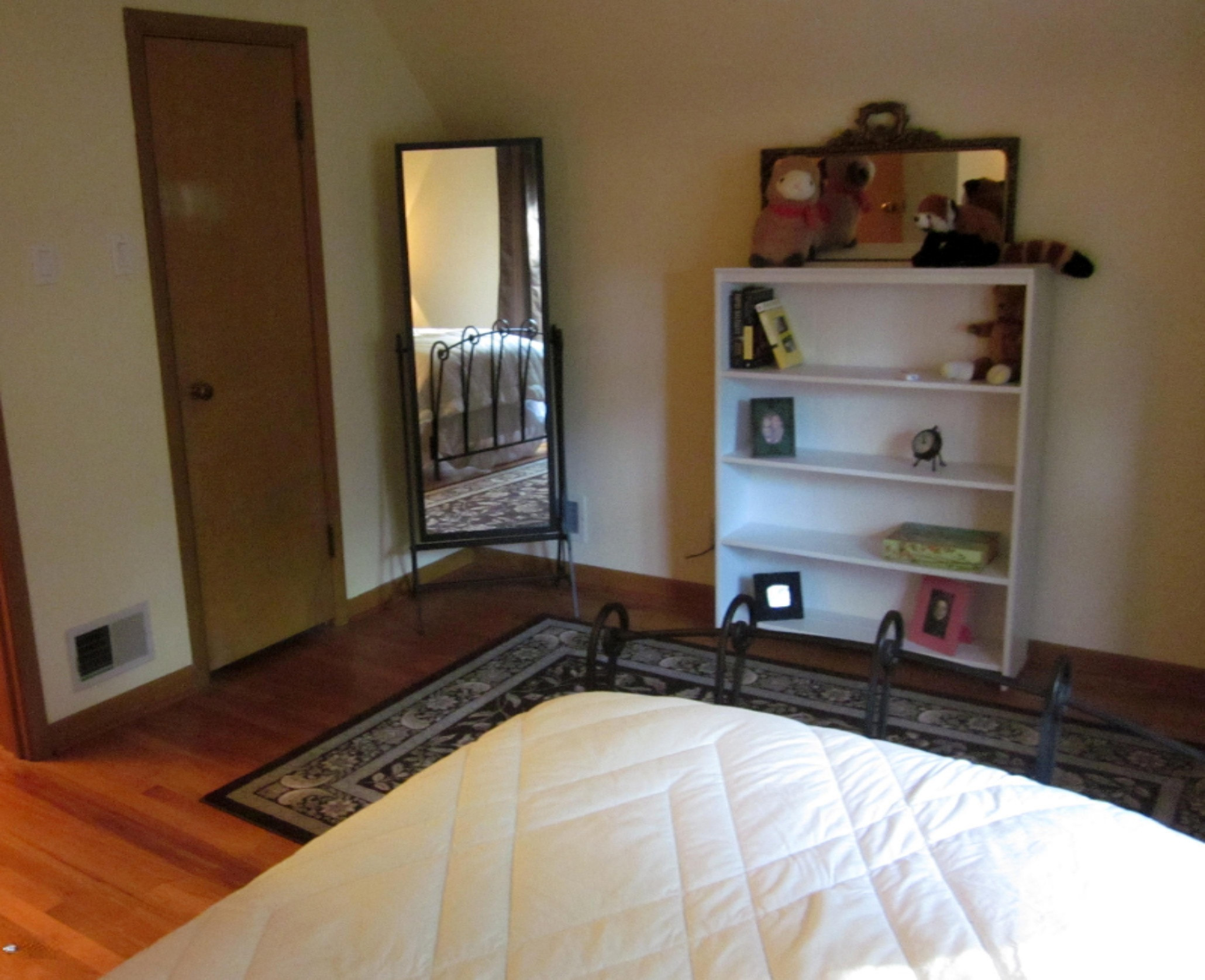 661 Montezuma Road Benton Harbor, MI 49022 - Photo 22 of 41 IMG_0064
