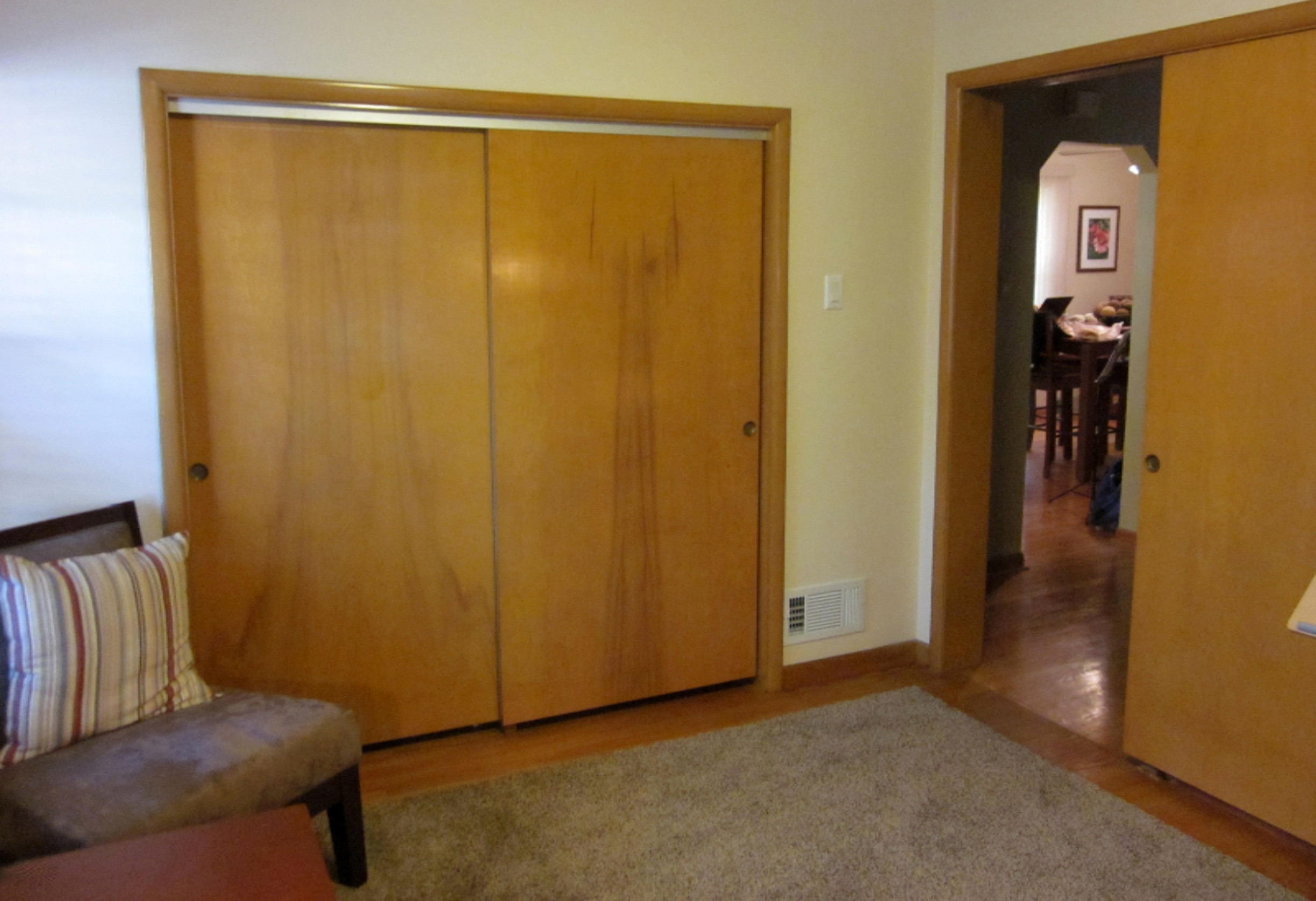 661 Montezuma Road Benton Harbor, MI 49022 - Photo 27 of 41 IMG_0070