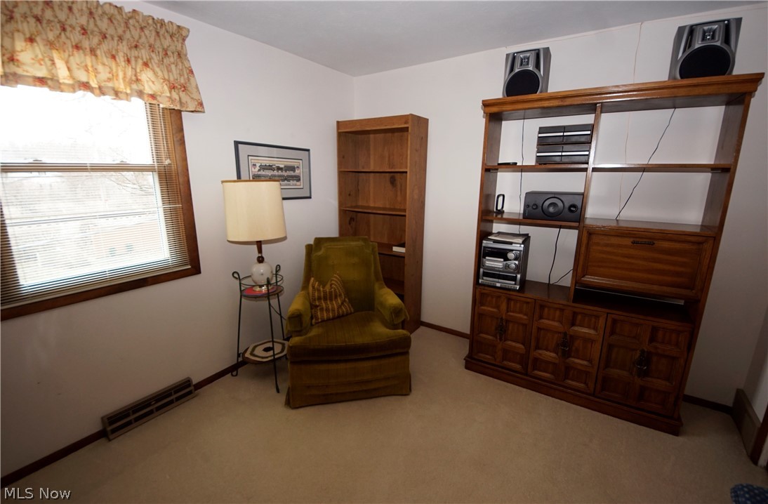 27929 Knickerbocker Road Bay Village, OH 44140 - Photo 27 of 32 Gallery Image 27