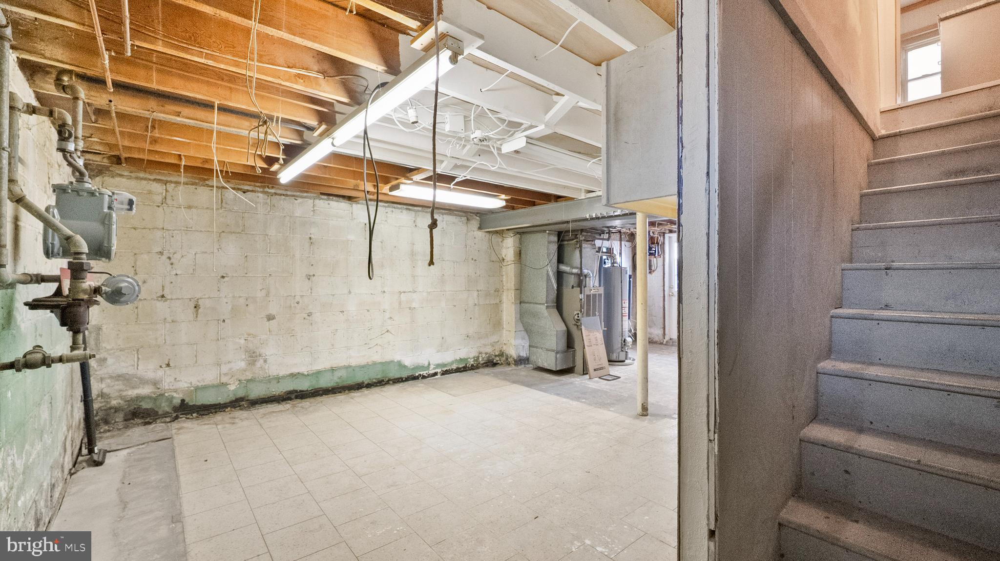 3427 North Point Road Baltimore, MD 21222 - Photo 16 of 26