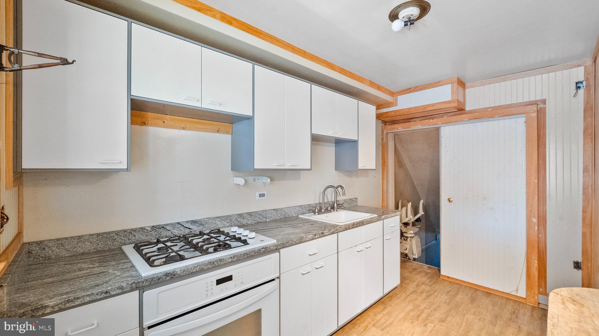 3427 North Point Road Baltimore, MD 21222 - Photo 9 of 26