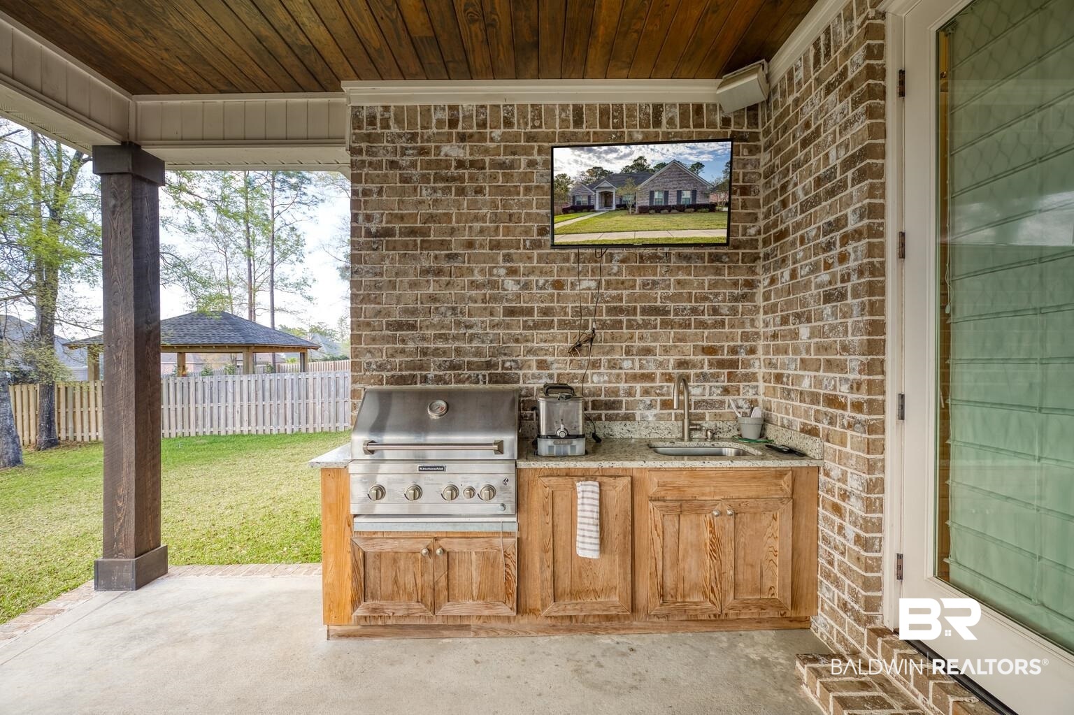 6263 Garrison Drive Daphne, AL 36527 - Photo 38 of 50 Outdoor Kitchen
