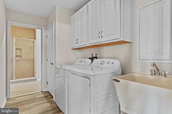 $435,000 | 528 Allegiance Drive, Mechanicsburg, PA 17050