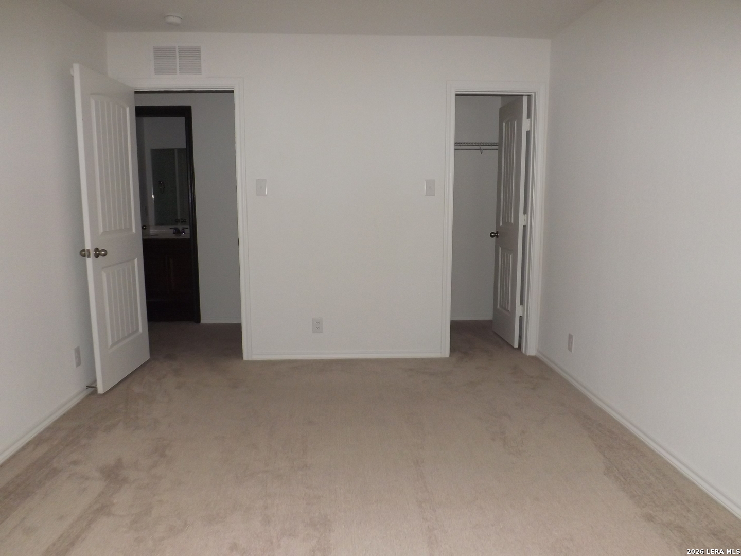 6835 Alaskan Wy. Converse, TX 78109 - Photo 15 of 22 a view of an empty room and closet