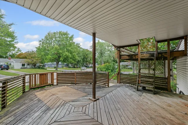 $184,900 | 302 Flora Drive, Champaign, IL 61821