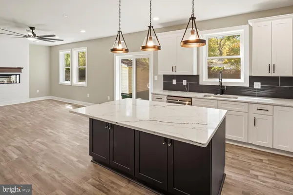 $800,000 | 584 Park Road, Severna Park, MD 21146