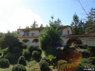 1340 Oak Knoll Road Ukiah, CA 95482 - Photo 2 of 10 Gallery Image 2