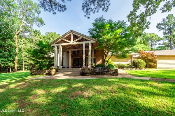 $745,000 | 6147 Wirtz Road, Flowood, MS 39232
