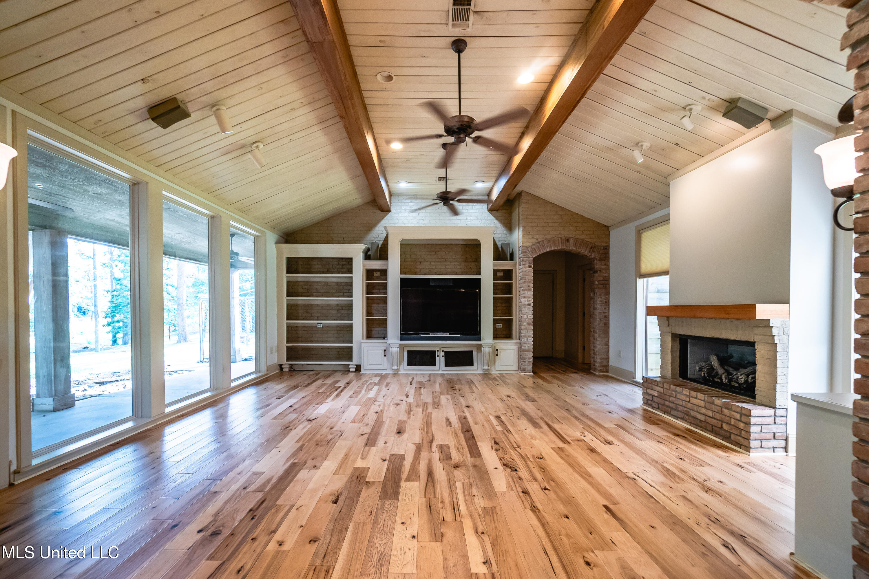 6147 Wirtz Road Flowood, MS 39232 - Photo 13 of 54 P6110032