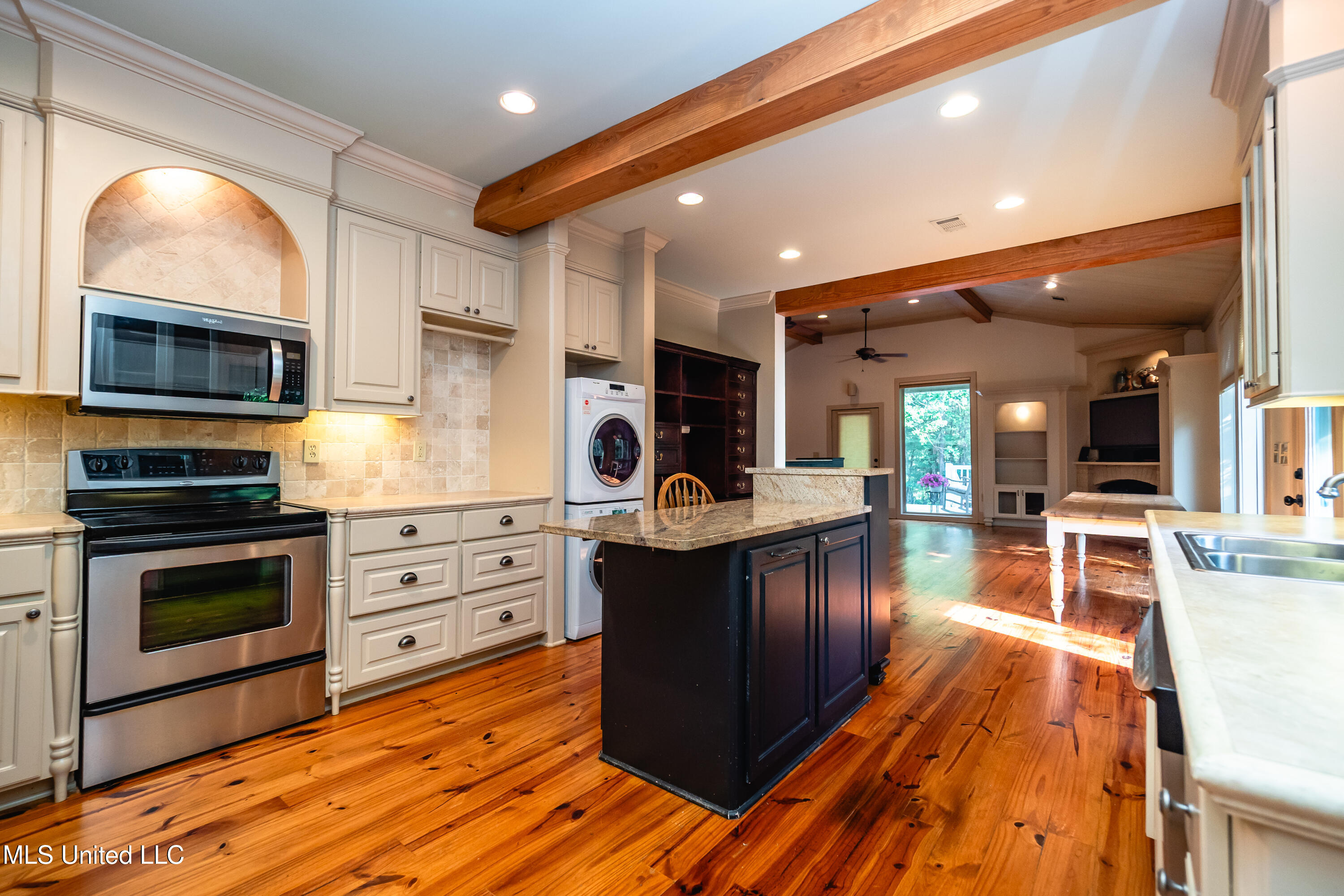 6147 Wirtz Road Flowood, MS 39232 - Photo 36 of 54 P6110057