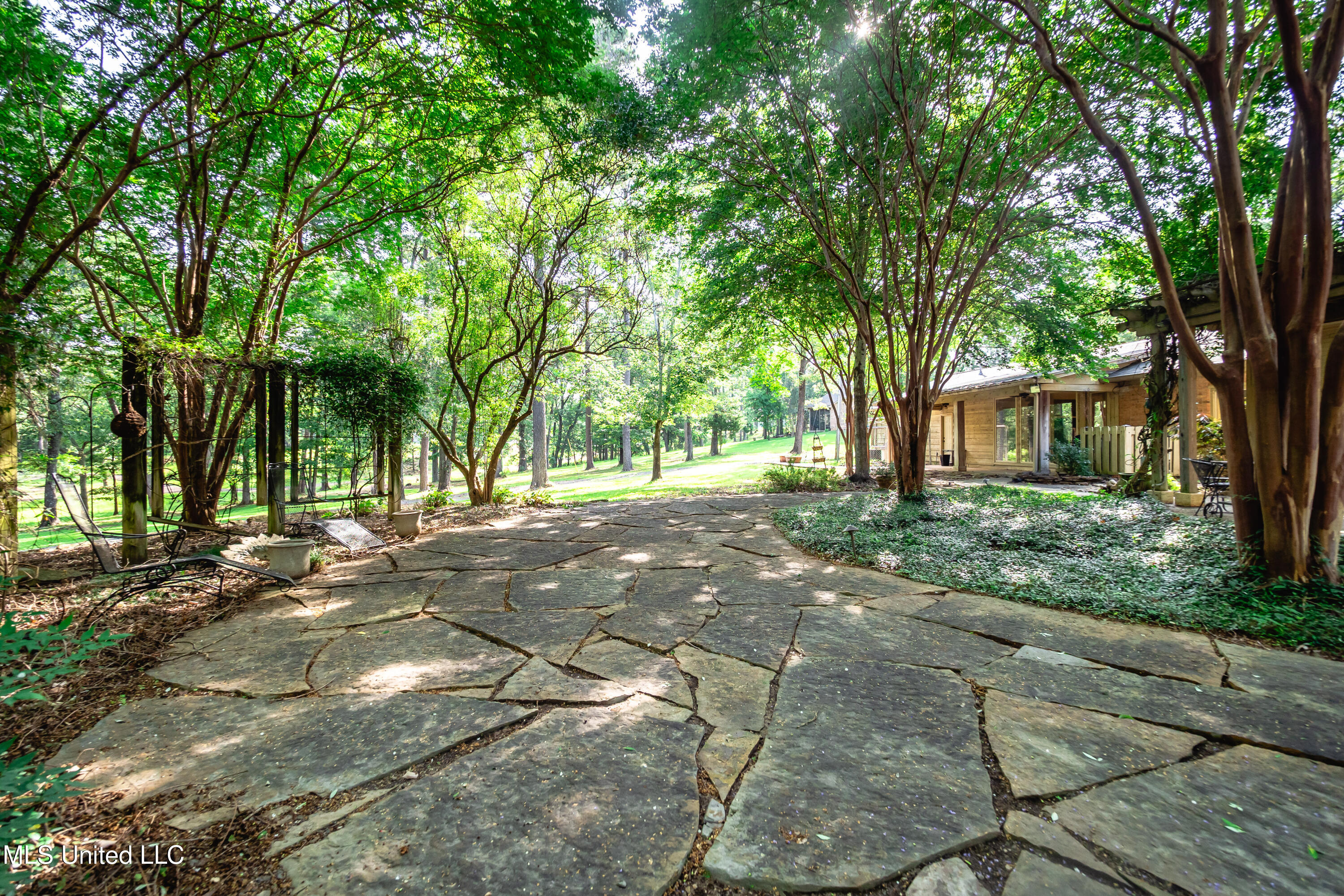 6147 Wirtz Road Flowood, MS 39232 - Photo 50 of 54 P6110075