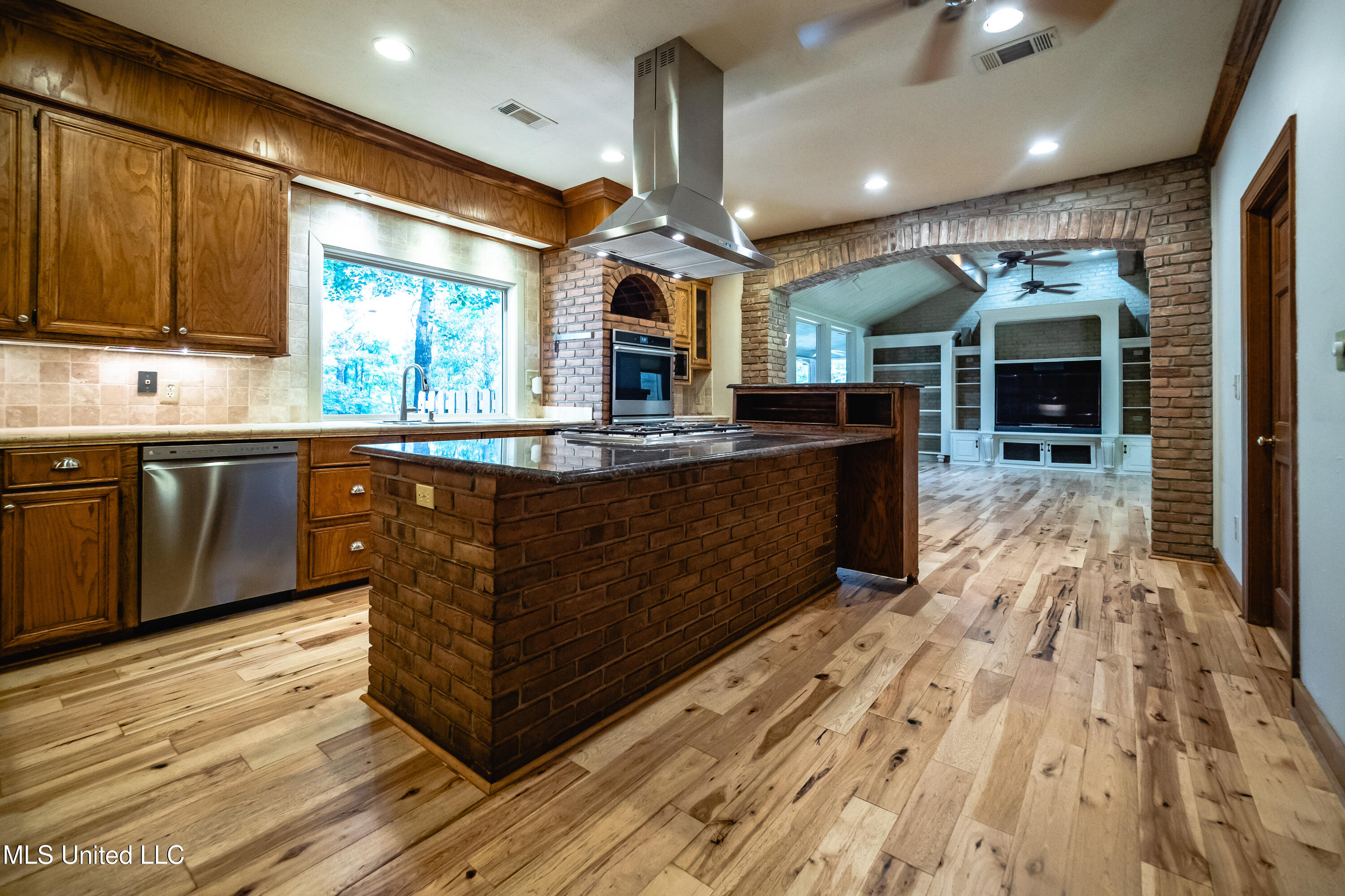 6147 Wirtz Road Flowood, MS 39232 - Photo 9 of 54 P6110024