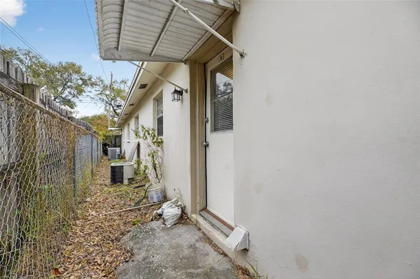 $674,900 | 3753 141st Place North, Largo, FL 33771