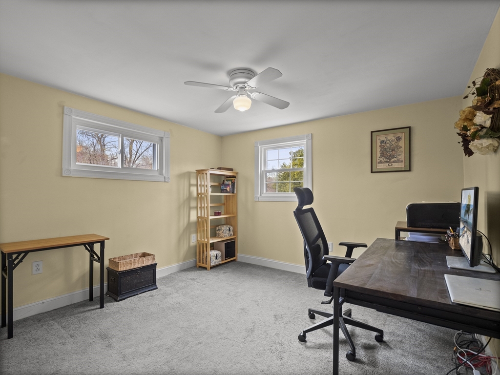 7 Alcorn Road Chelmsford, MA 01824 - Photo 17 of 42