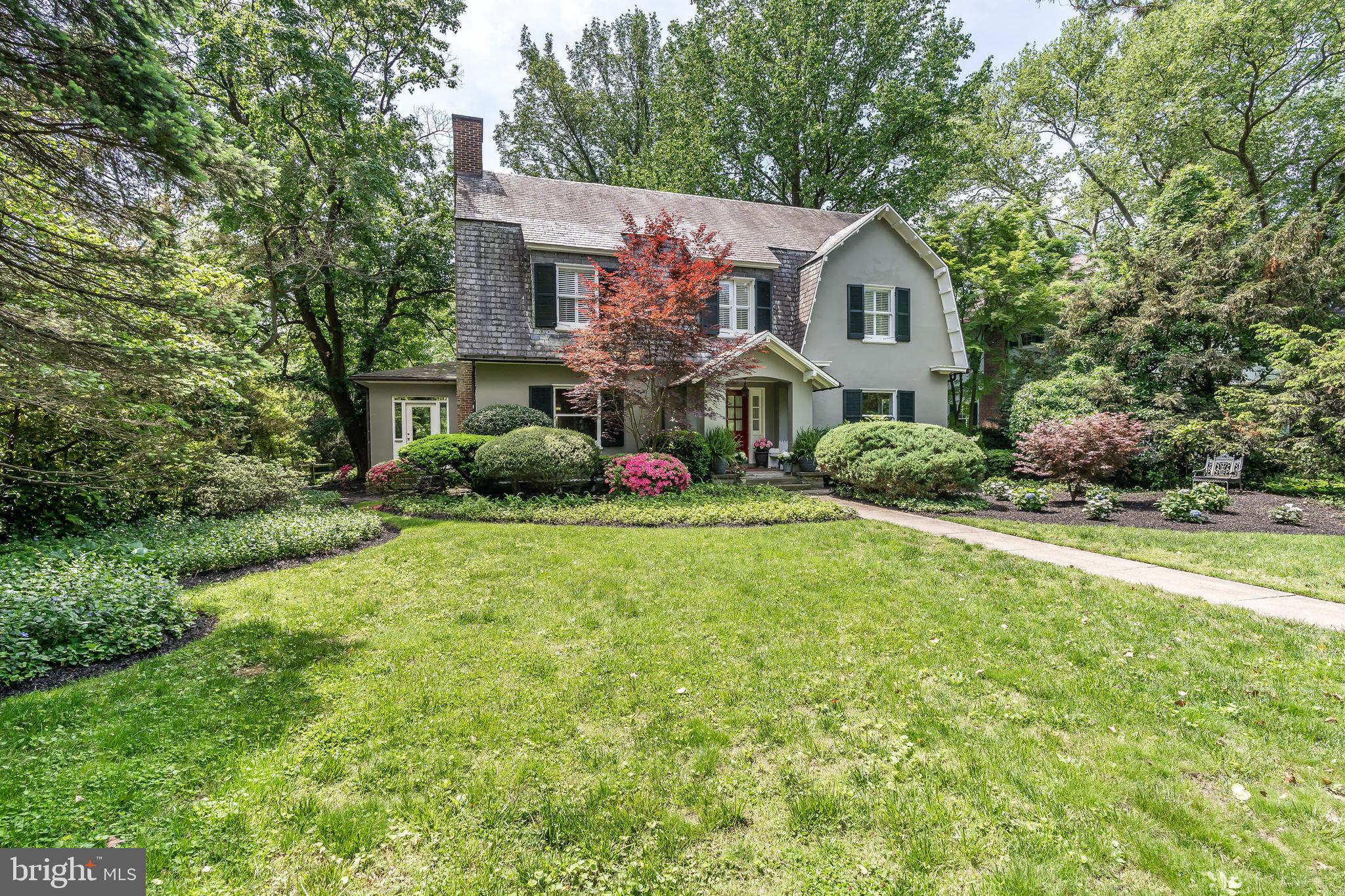 110 Edgevale Road Baltimore, MD 21210 - Photo 2 of 55