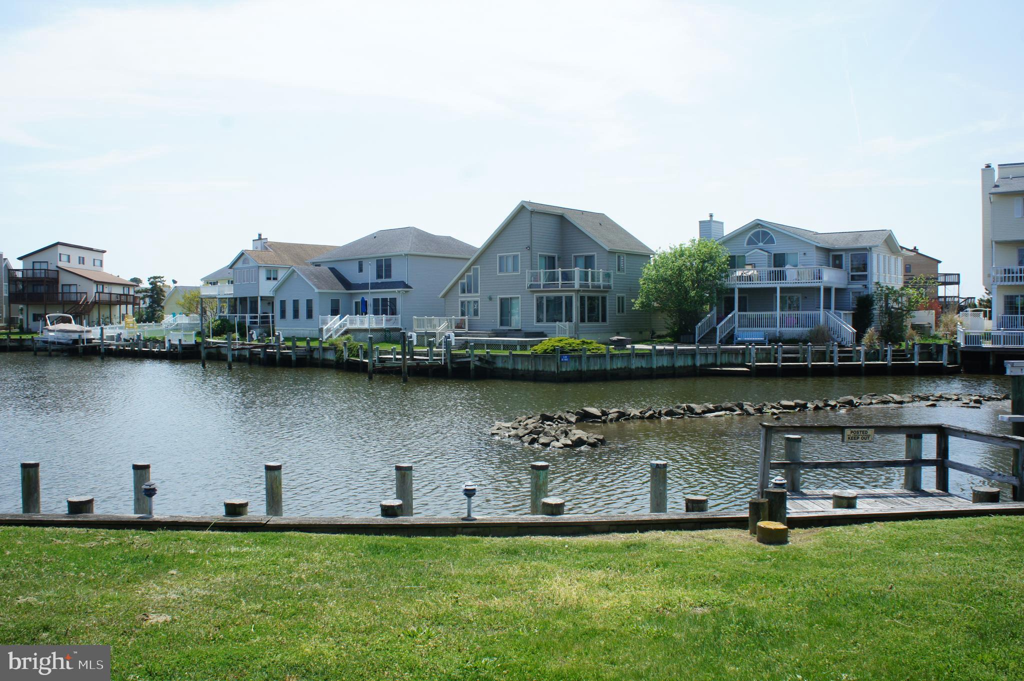 717 Loop Road Ocean City, MD 21842 - Photo 5 of 13 Gallery Image 5