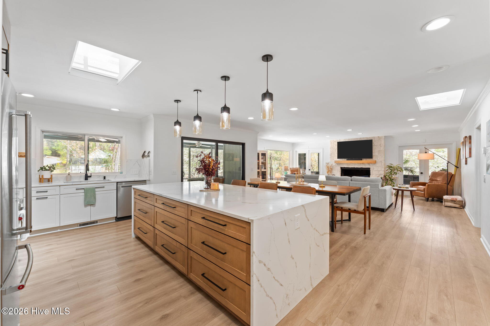 240 Maples Road Southern Pines, NC 28387 - Photo 5 of 59 5-web-or-mls-DSC07223