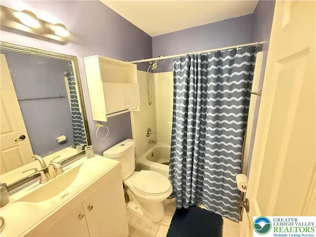 $384,900 | 348 Clicko Lane, East Stroudsburg, PA 18301