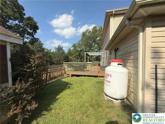 $384,900 | 348 Clicko Lane, East Stroudsburg, PA 18301