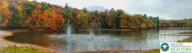 $384,900 | 348 Clicko Lane, East Stroudsburg, PA 18301