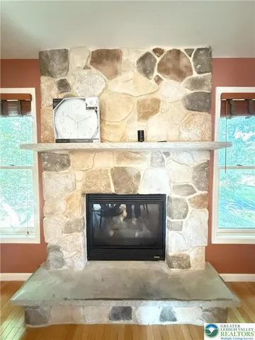 $384,900 | 348 Clicko Lane, East Stroudsburg, PA 18301