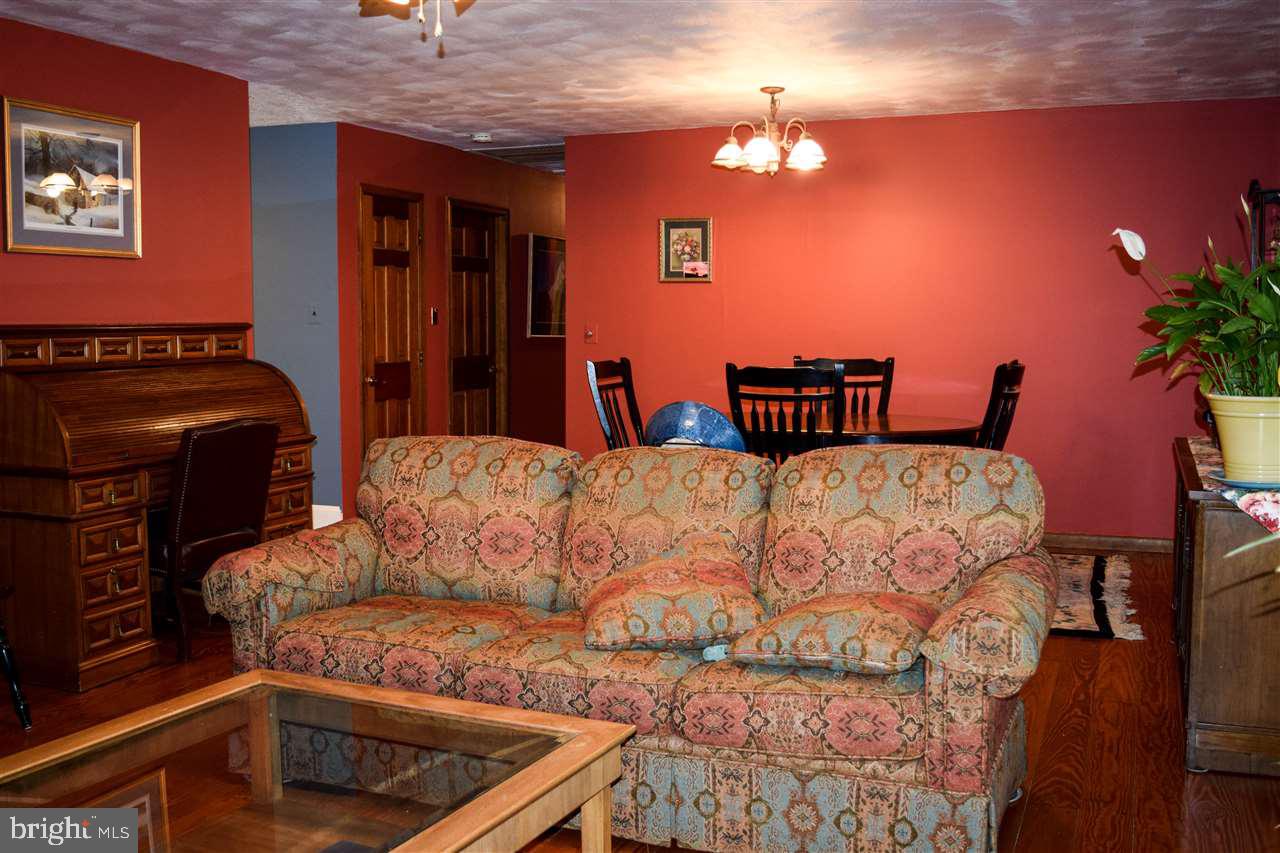 195 Torbert Road Fawn Grove, PA 17321 - Photo 7 of 36 Gallery Image 7