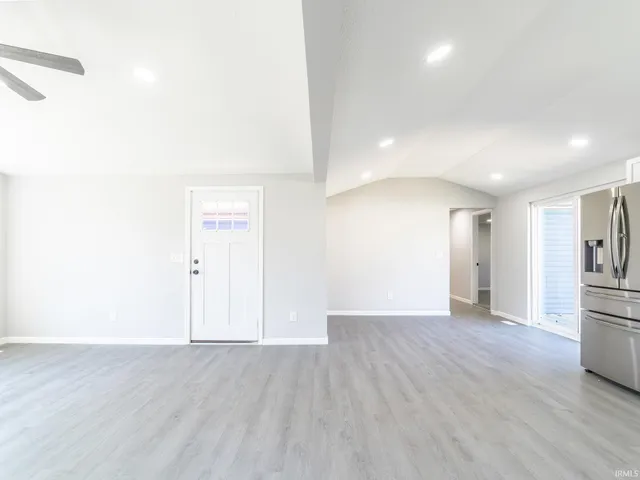 $289,900 | 6540 South 75th Street East, Wolcottville, IN 46795