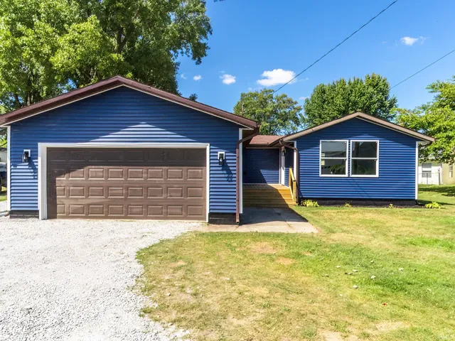 $289,900 | 6540 South 75th Street East, Wolcottville, IN 46795